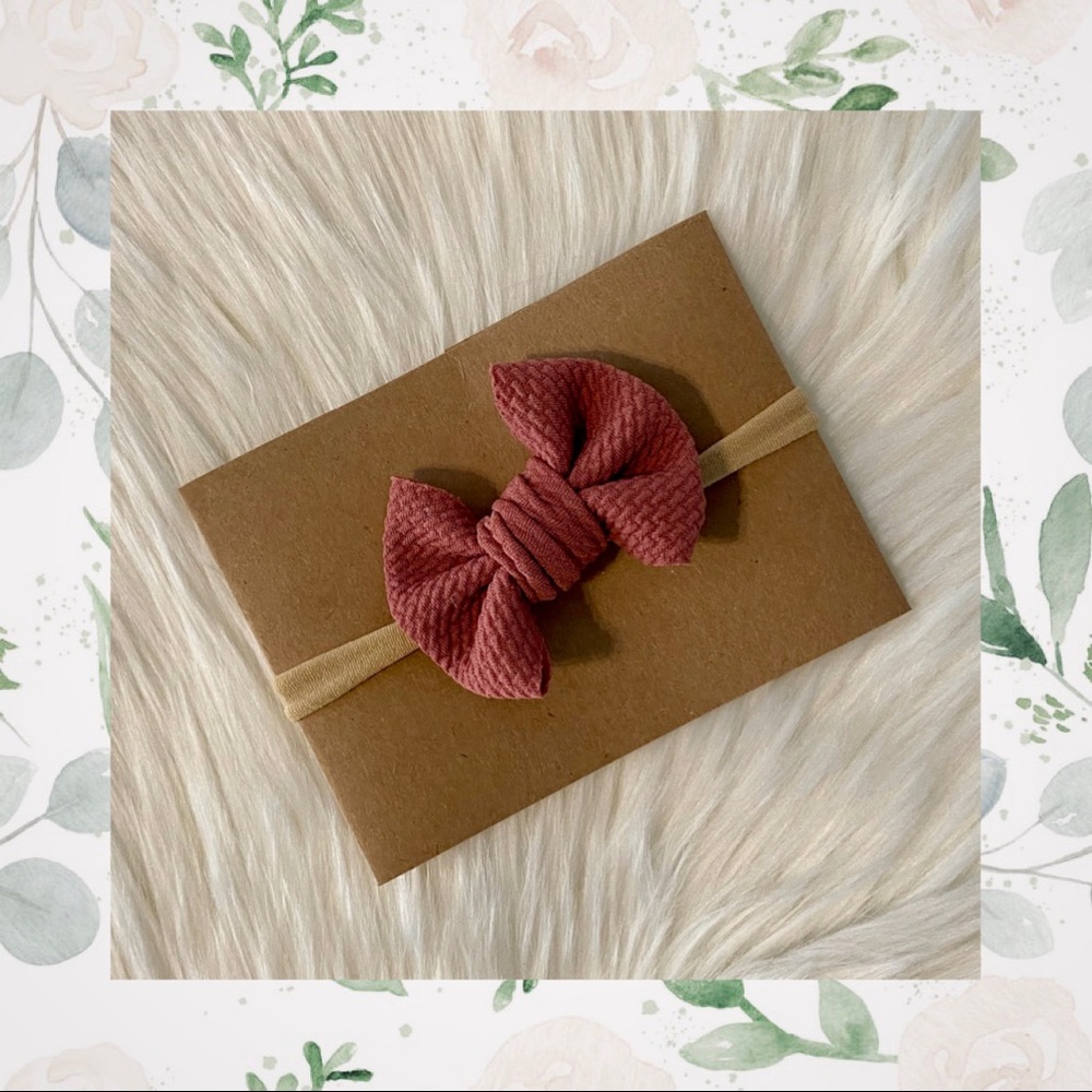 👑Mauve Pink Clip In Bow or Bow on Nylon!